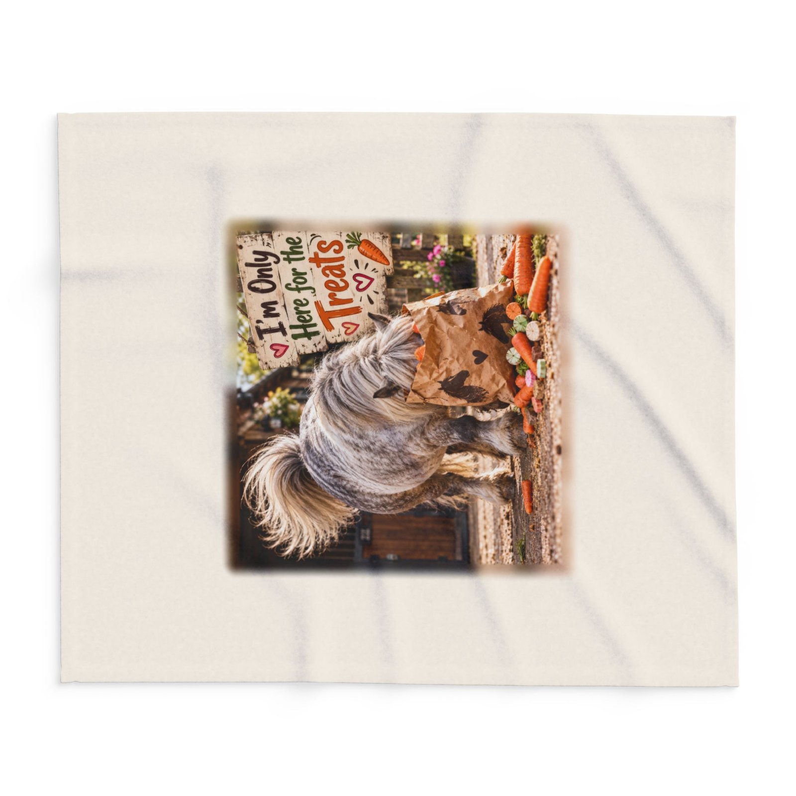 I'm Only Here for the Treats Blanket, Horse Lover Gift, Fleece Throw Blanket, Equestrian Gift, Pony Mum Gift, Cosy Horse Throw - Image 8