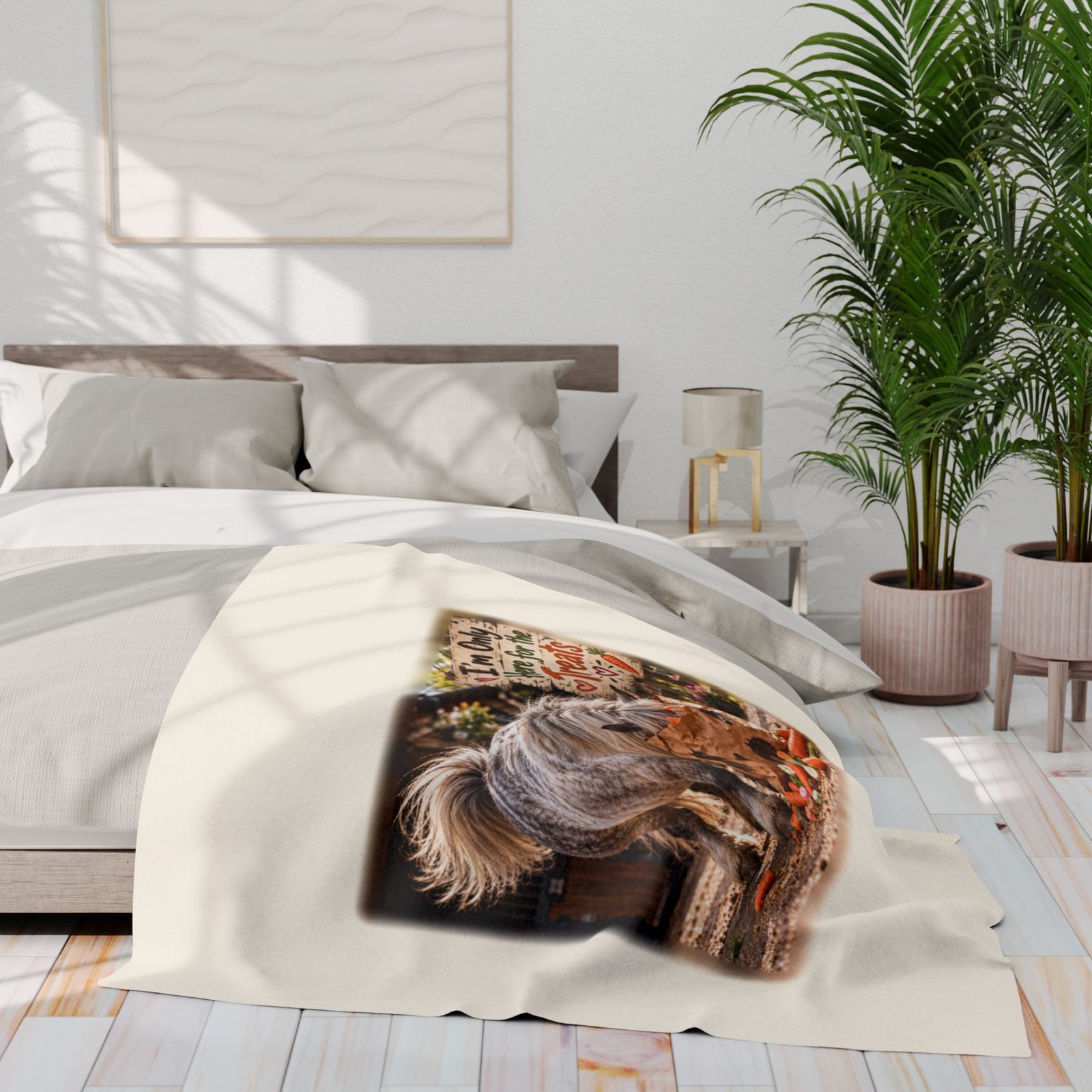 I'm Only Here for the Treats Blanket, Horse Lover Gift, Fleece Throw Blanket, Equestrian Gift, Pony Mum Gift, Cosy Horse Throw - Image 11